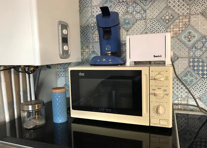 Amazone - Au ! Мец